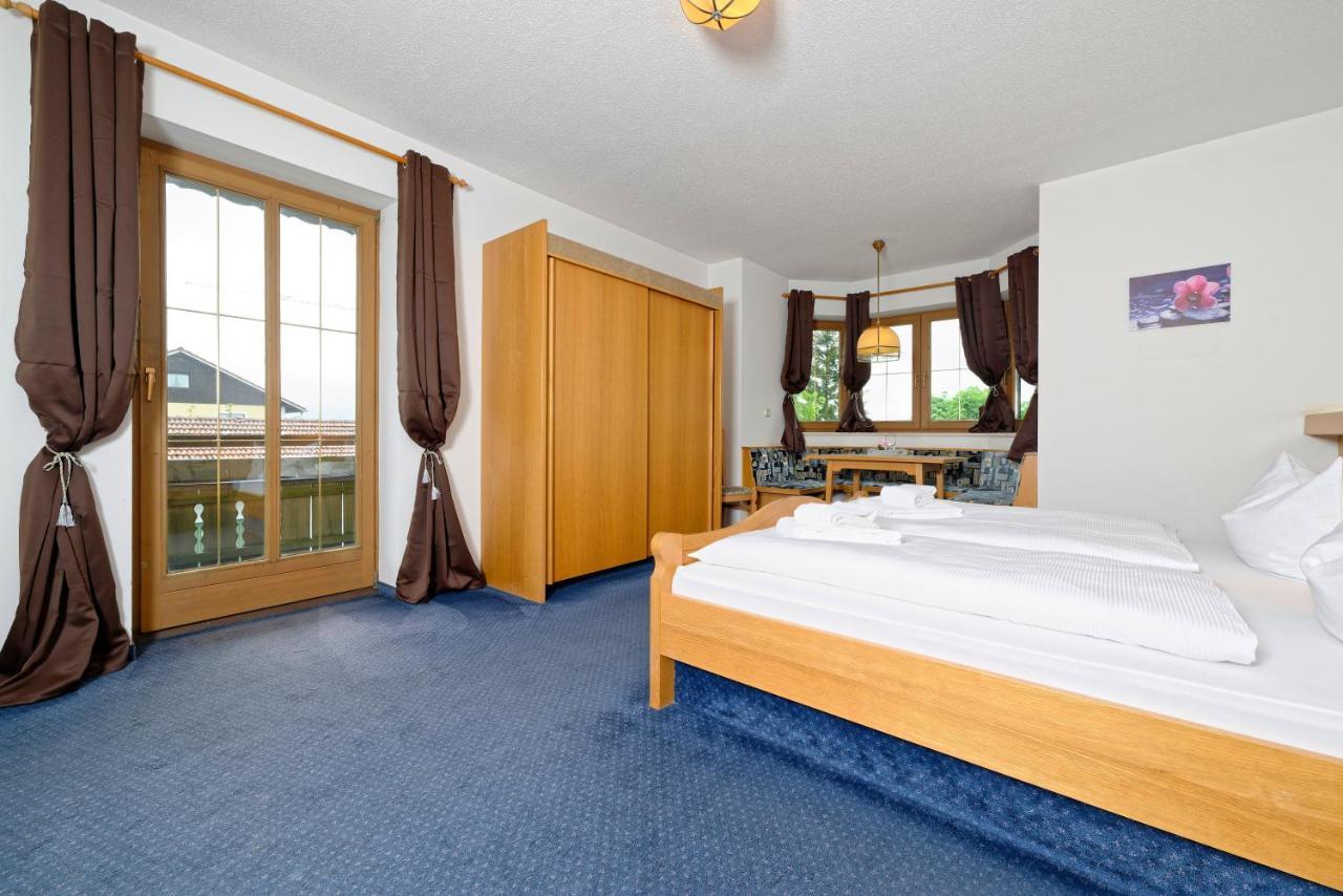Gaestehaus Unt' Am See Bernau am Chiemsee Exterior photo
